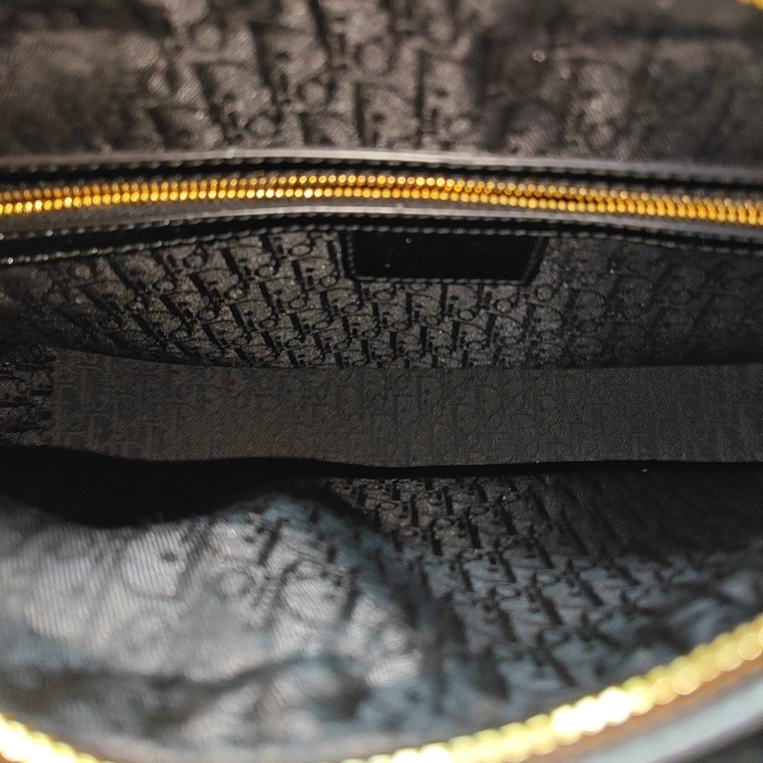 Authenticated pre-owned  Lady Dior Large Quilted Patent Leather Black - Tote Bag at Looply