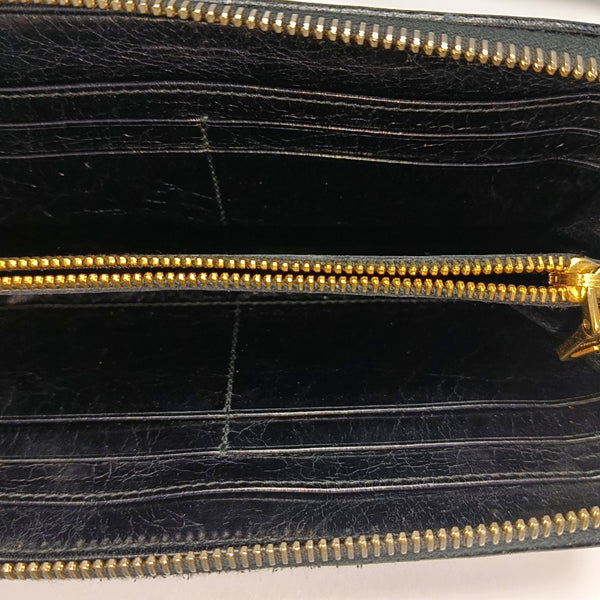 Zipper Wallet Quilted Lambskin Black Wallet