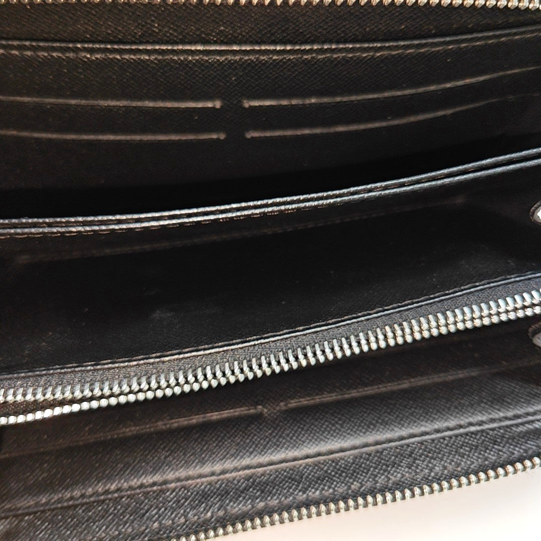 ZIPPY Epi Black Wallet