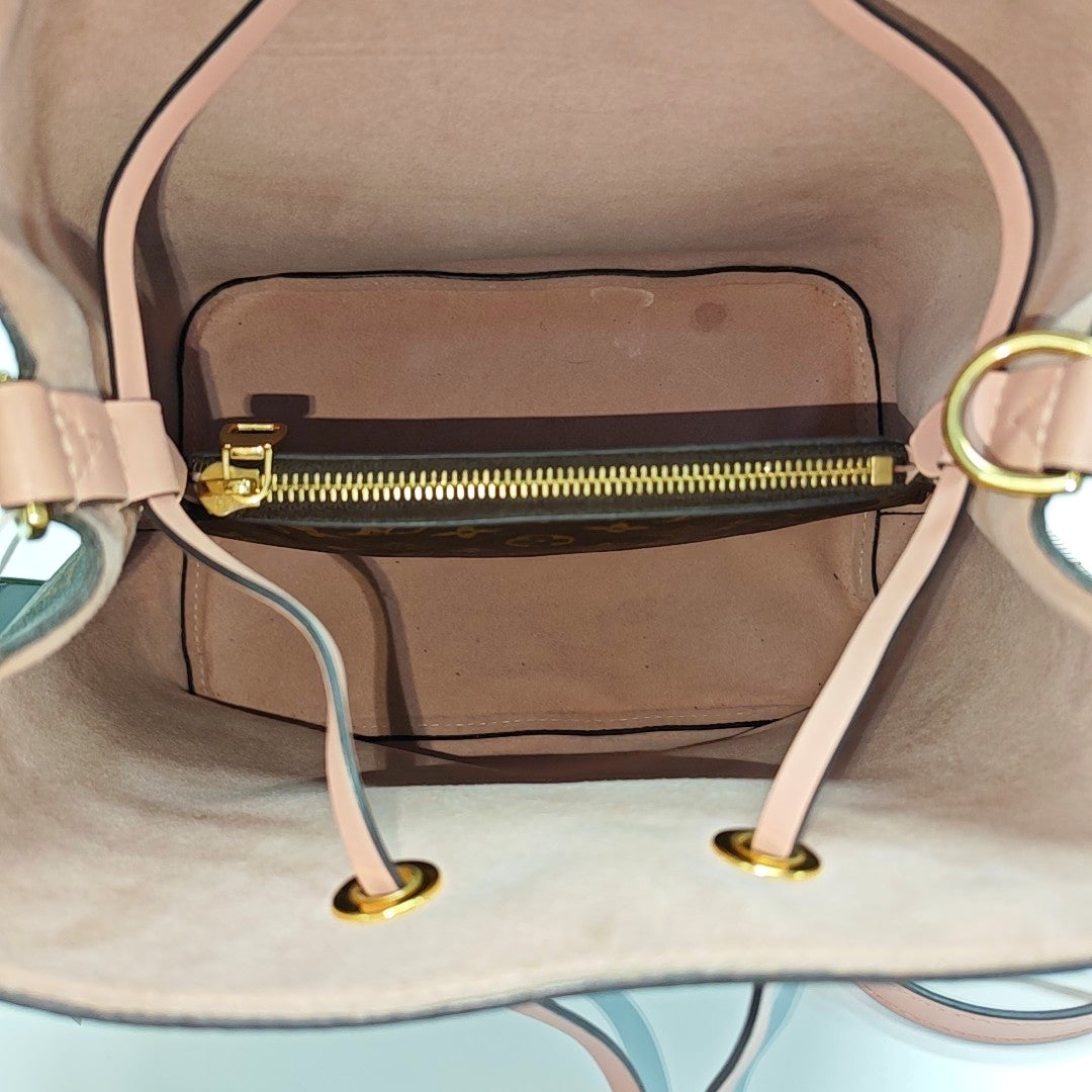 NÉONOÉ MM Monogram Coated Canvas Brown