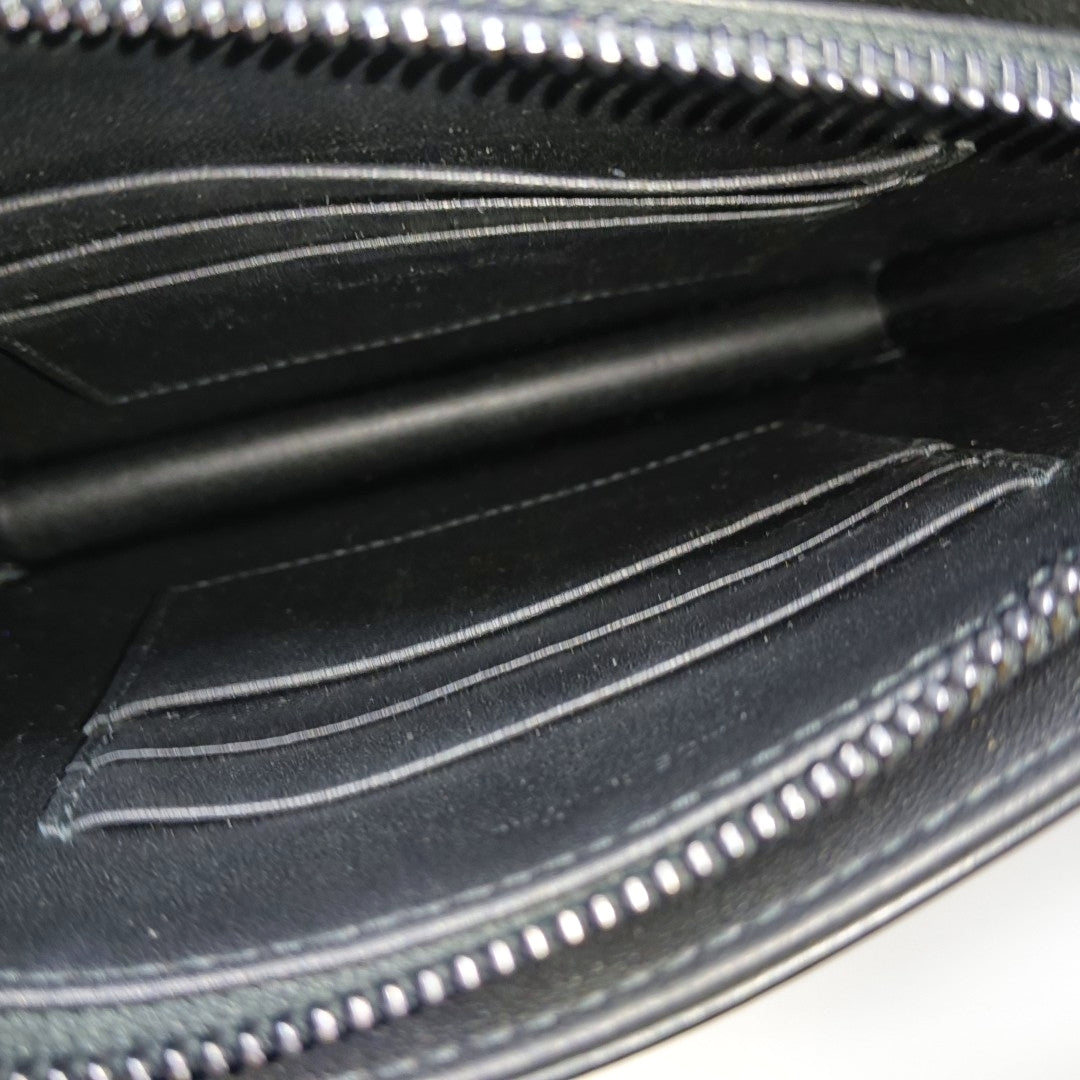 Authenticated pre-owned  Dior Caro Cannage Calfskin Black - Shoulder Bag at Looply