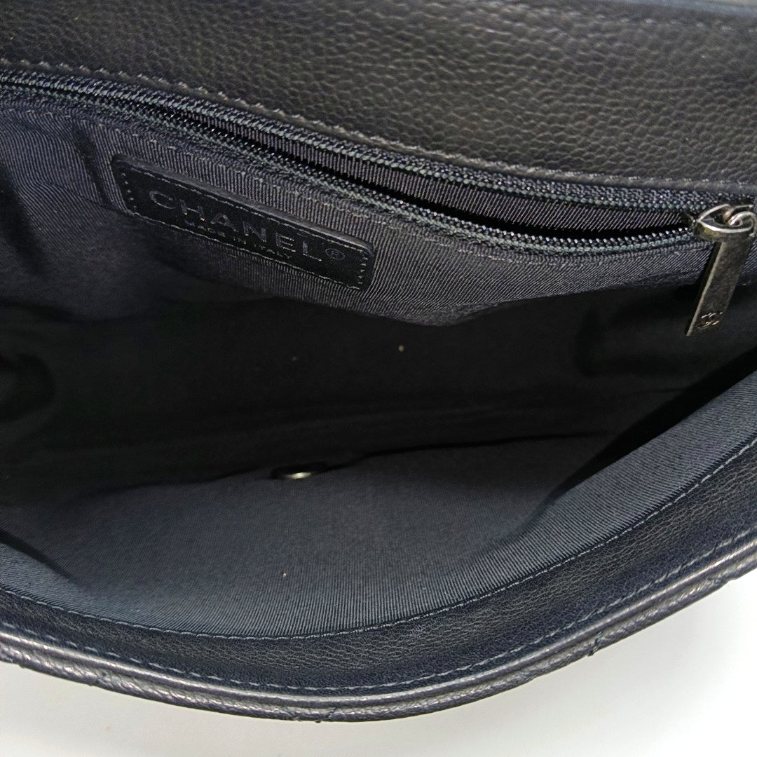 Caviar Quilted Grained Calfskin Black