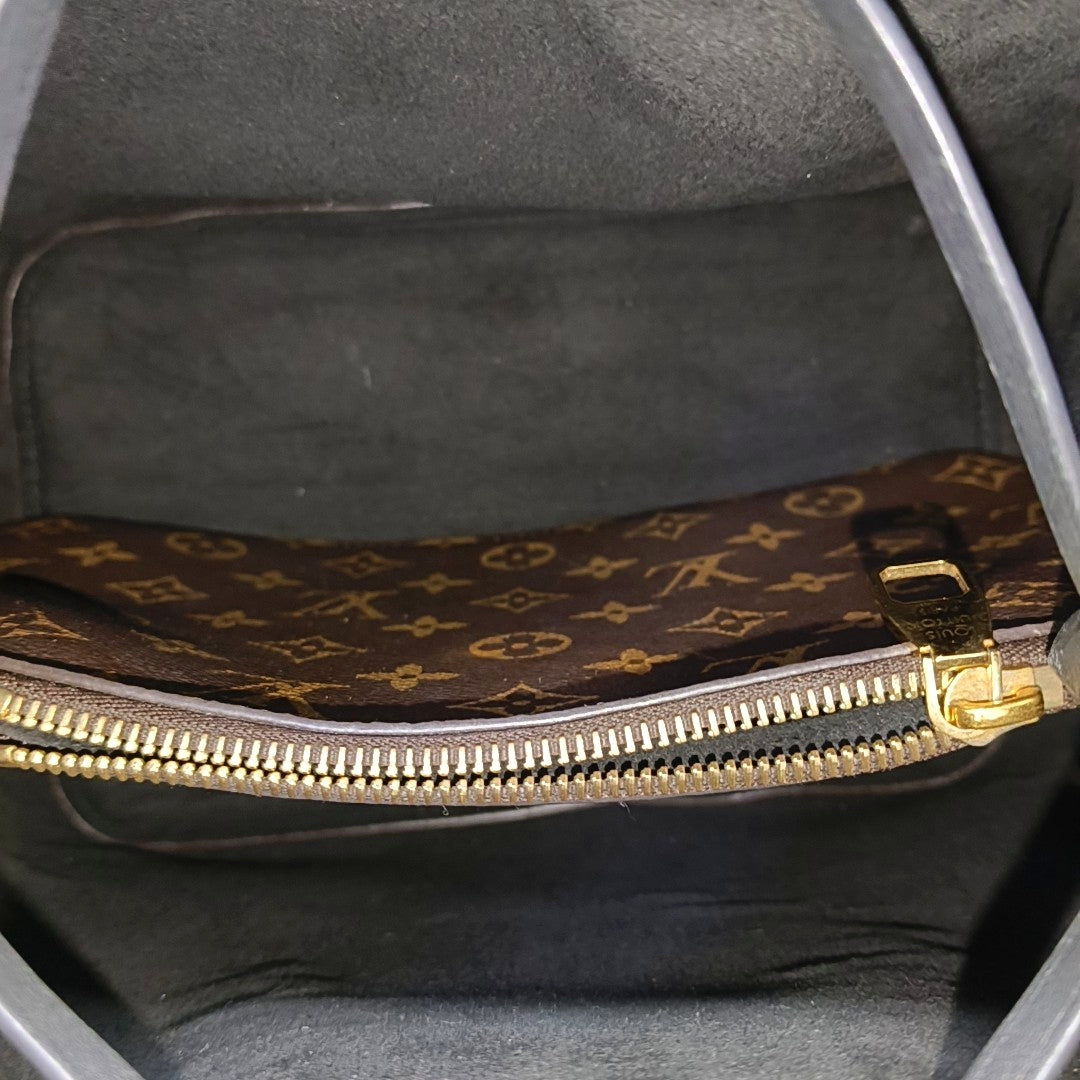 NÉONOÉ MM Monogram Coated Canvas Brown