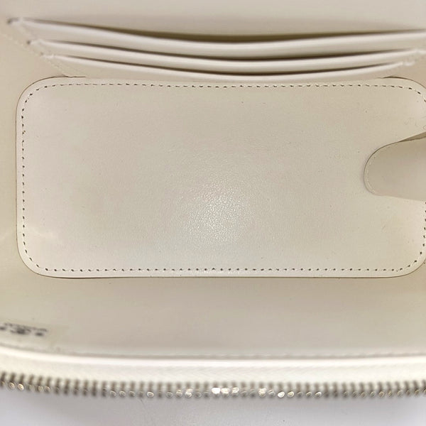 VANITY CASE Small Quilted Grained Calfskin White