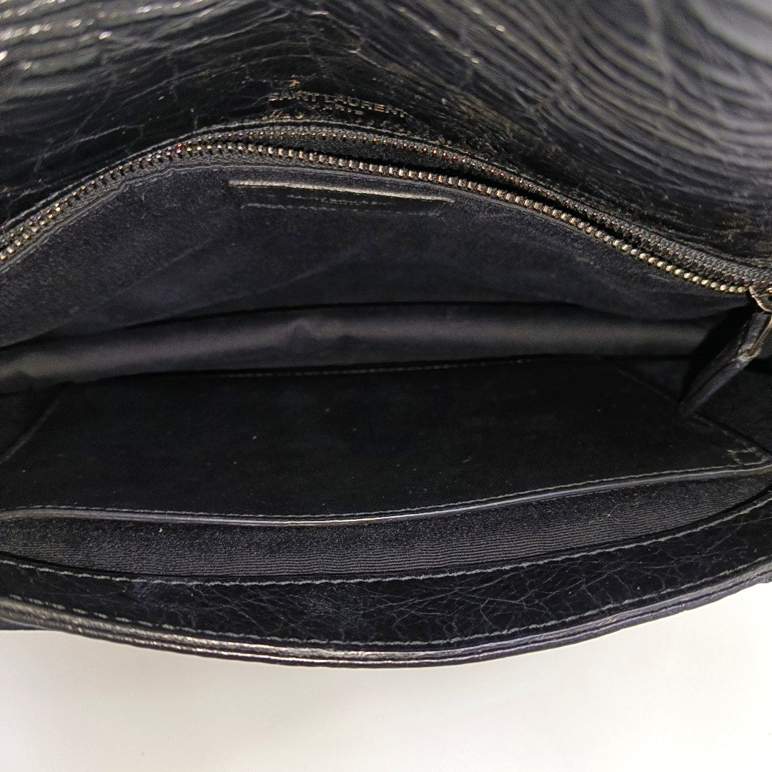 NIKI Medium Chevron Calfskin Black