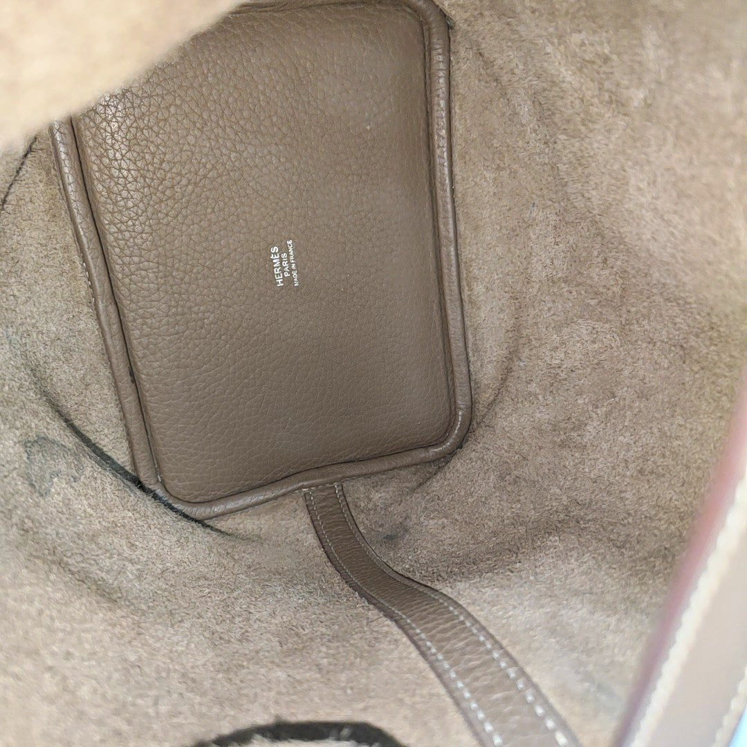Authenticated pre-owned  Picotin Lock 18 Clemence Grey - Bucket Bag at Looply