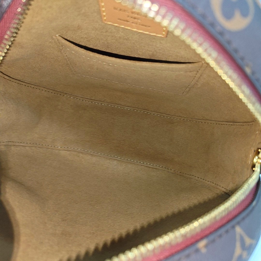 BOITE CHAPEAU MM Monogram Coated Canvas Brown