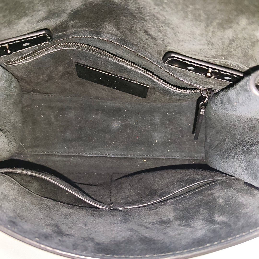 My Rockstud Calfskin Black