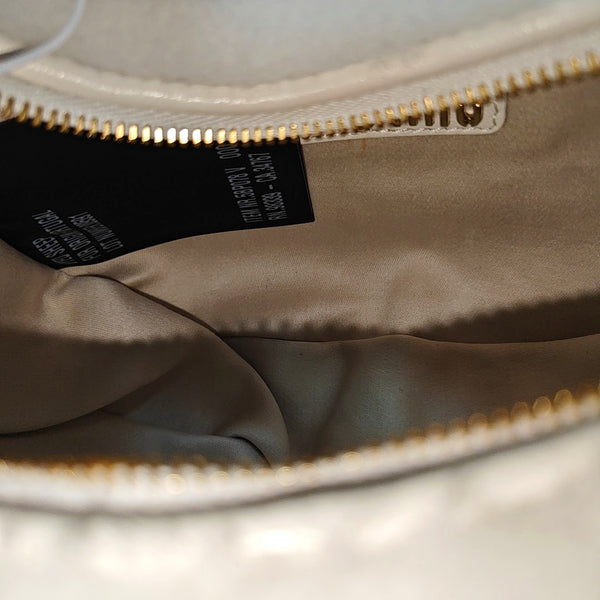 Wander Fabric White