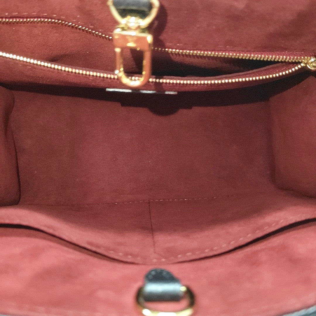 ONTHEGO PM Calfskin Black