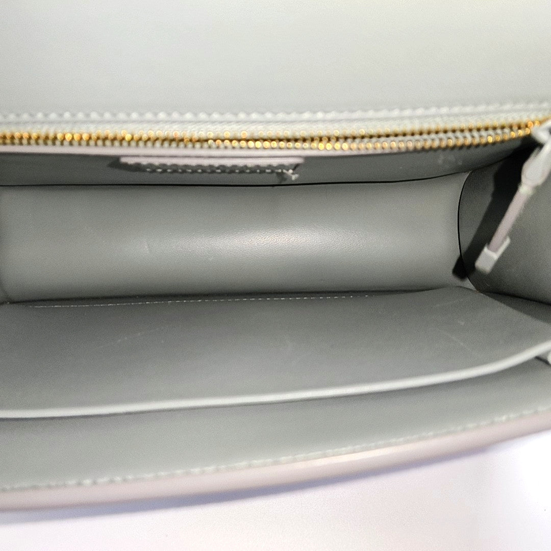 30 Montaigne Medium Calfskin Gray