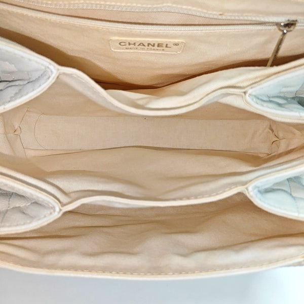 Quilted Grained Calfskin White