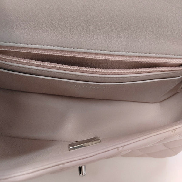 CLASSIC FLAP Mini Quilted Lambskin Pink