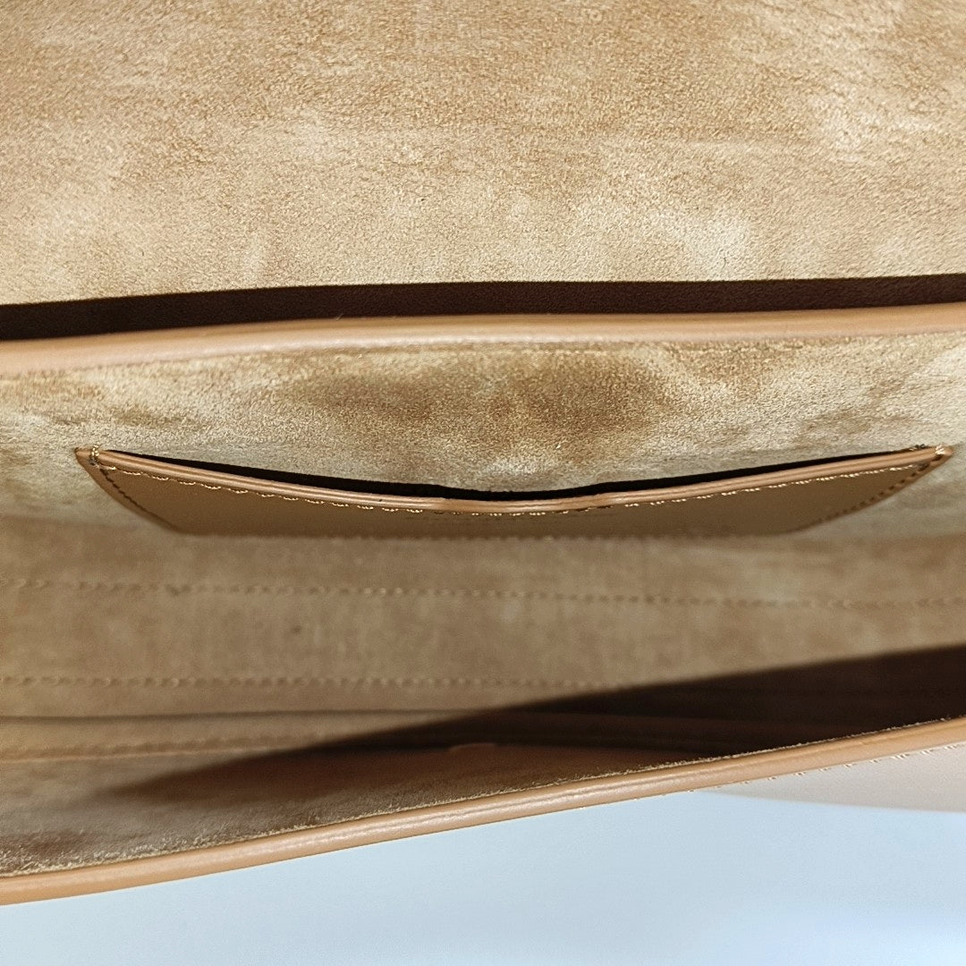 Bobby Medium Calfskin Brown
