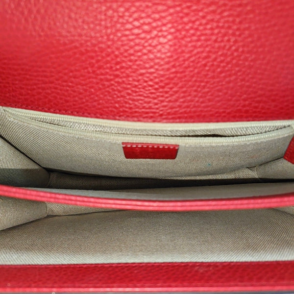 Authenticated pre-owned  Interlocking G Large Calfskin Red - Shoulder Bag at Looply