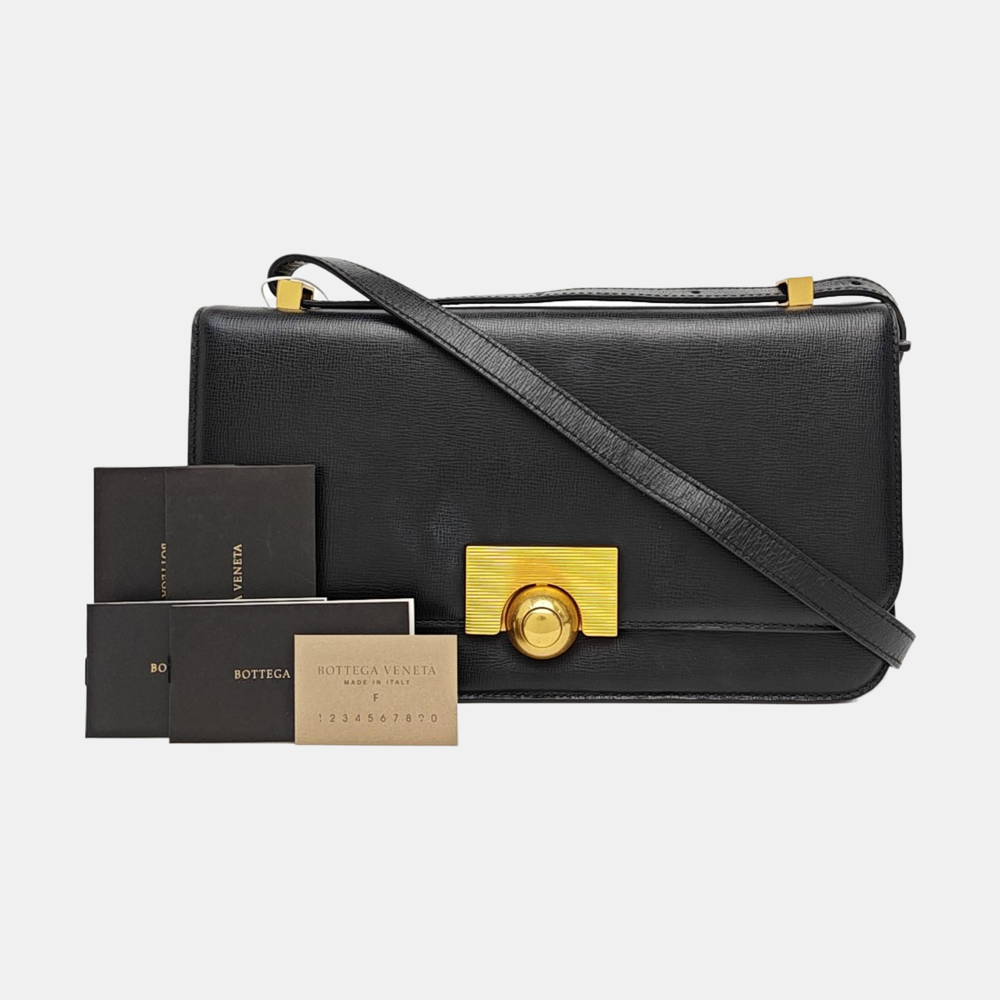 BV Classic Calfskin Black