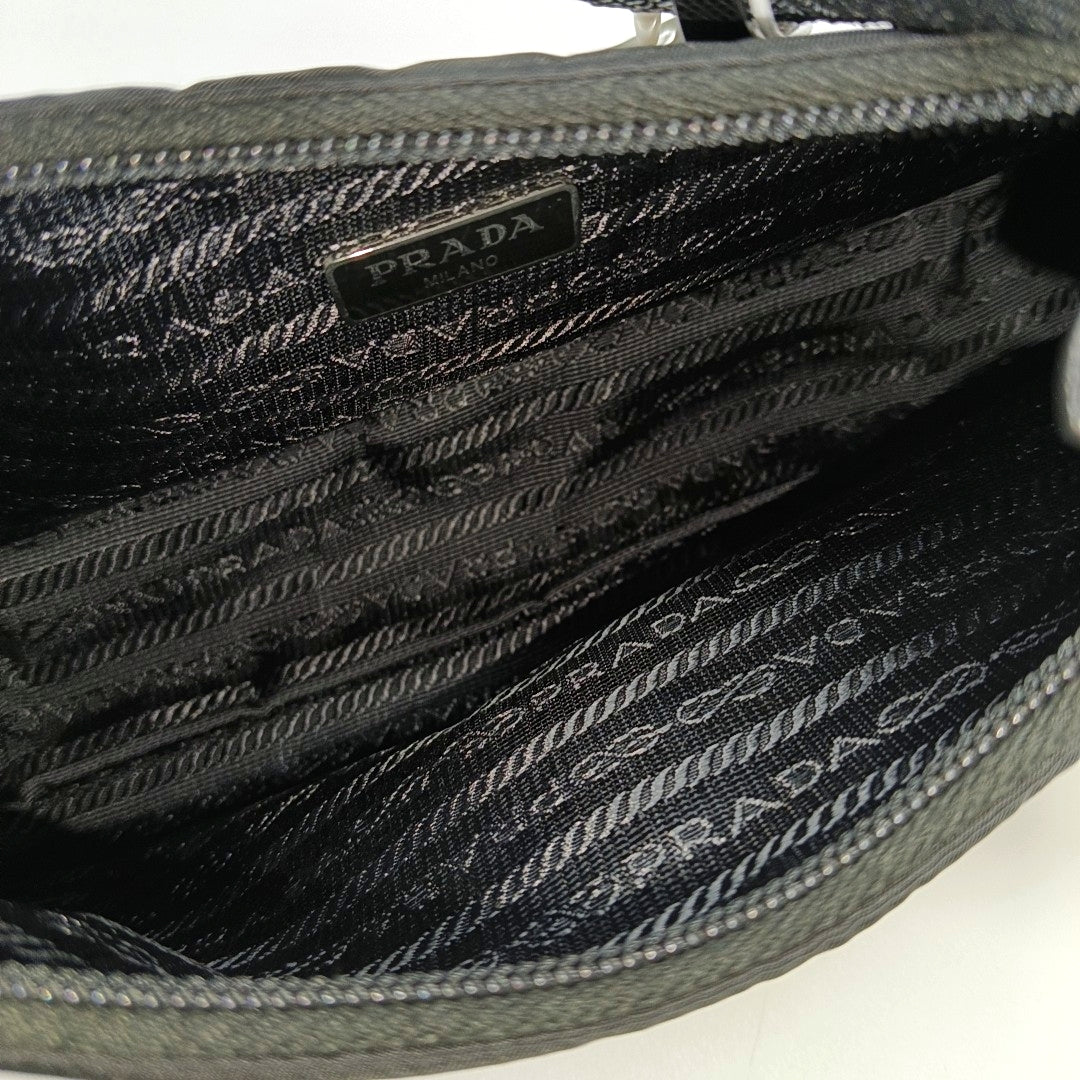 Re-Edition2005 Mini Nylon Black