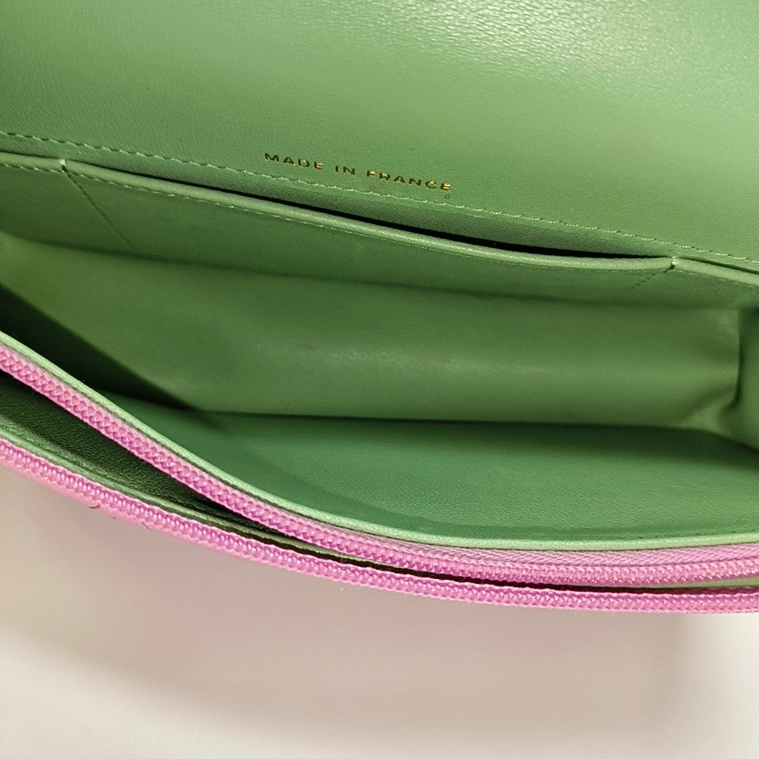 Quilted Lambskin Shoulder Bag Pink