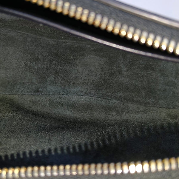 AVA Medium Calfskin Black