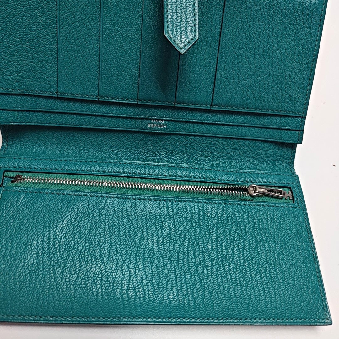 Bearn Chèvre Mysore Green Wallet