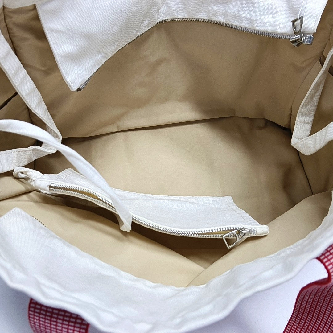 Canvas White