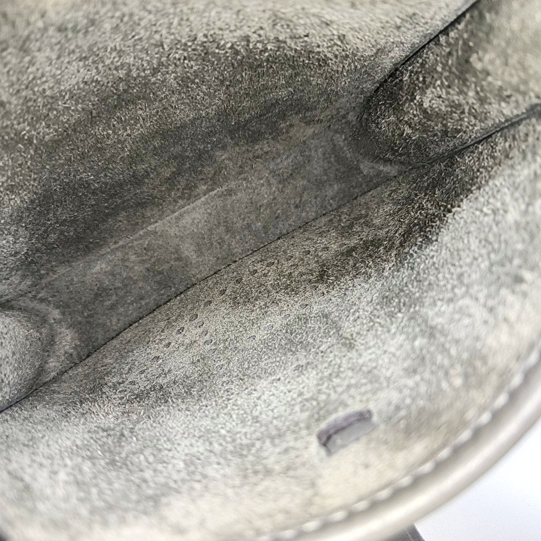 Authenticated pre-owned  Evelyne TGM Clemence Grey - Shoulder Bag at Looply