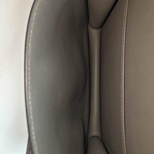 Constance 18 Swift Gray