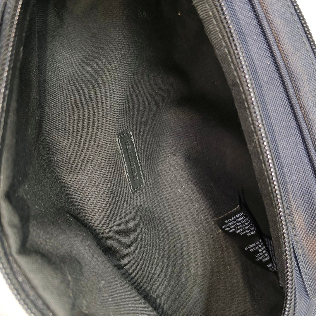 Explorer Fabric Black