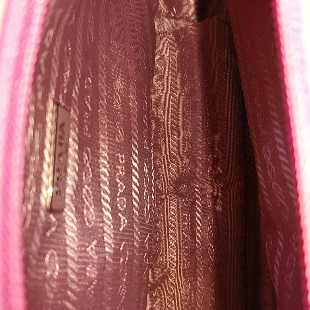 Re-Edition2000 Mini Nylon Red