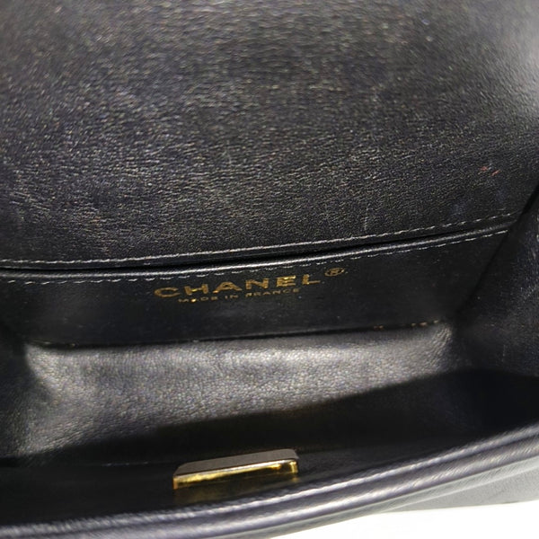 BOY CHANEL Small Chevron Calfskin Black