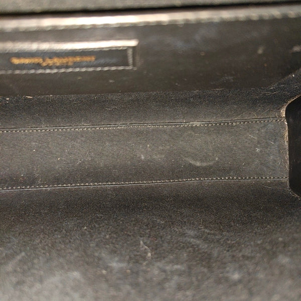 MANHATTAN Medium Calfskin Black