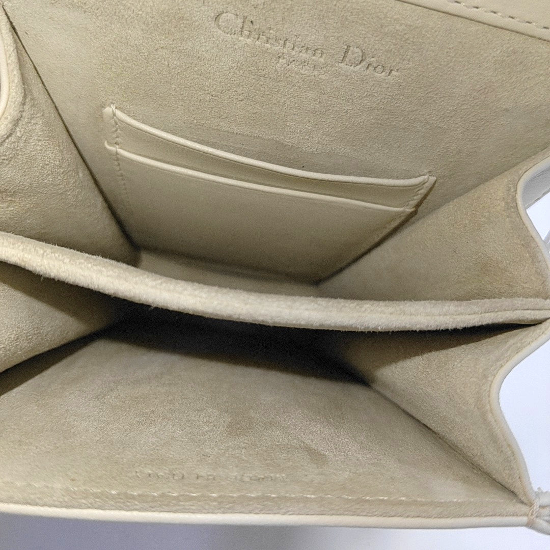 Diorama Cannage Calfskin White