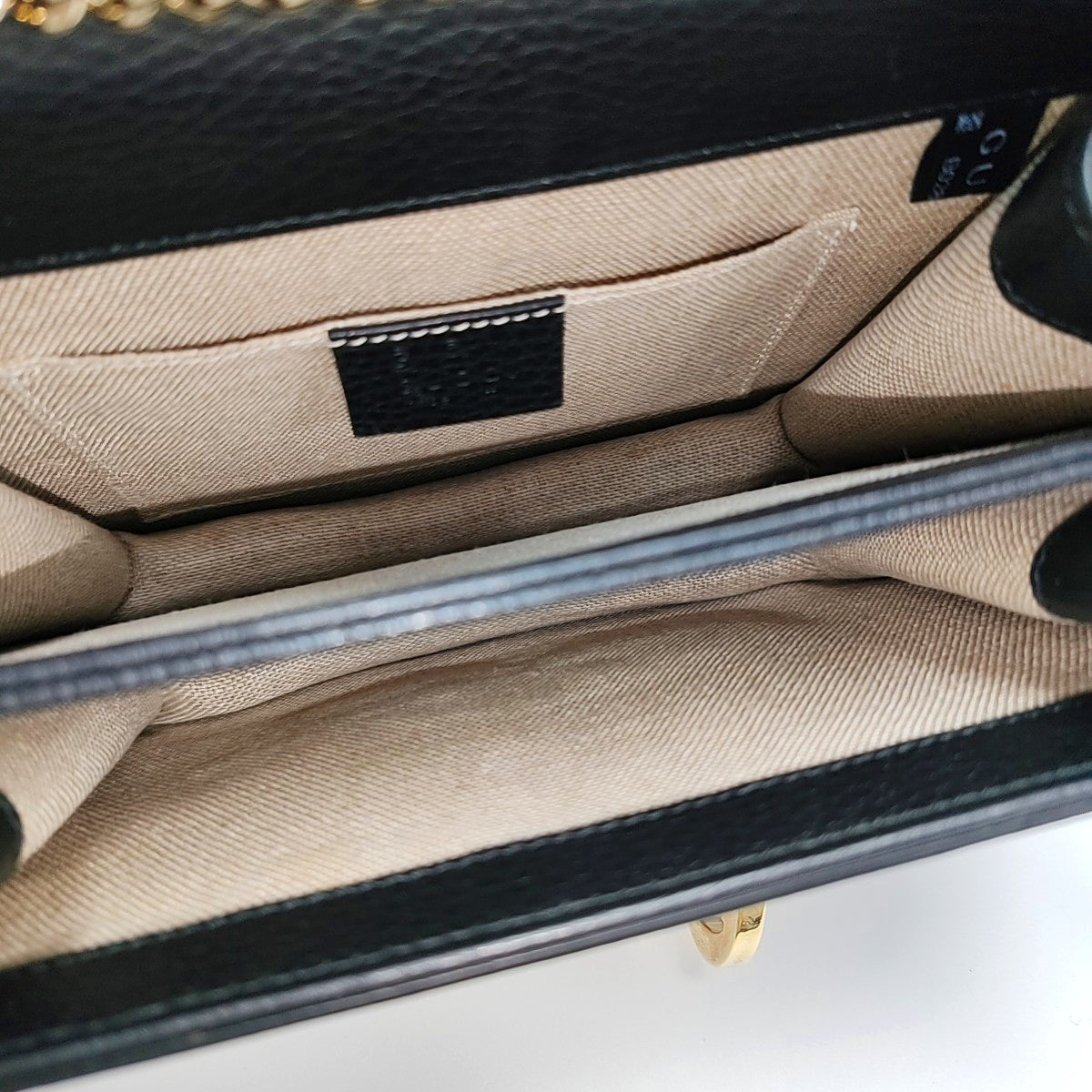 Interlocking G Small Calfskin Black