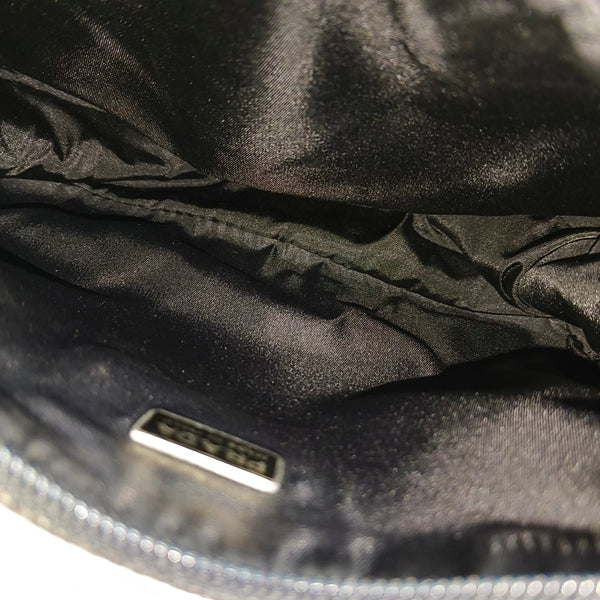 Authenticated pre-owned  Re-Edition Wool Gray - Top Handle Bag at Looply