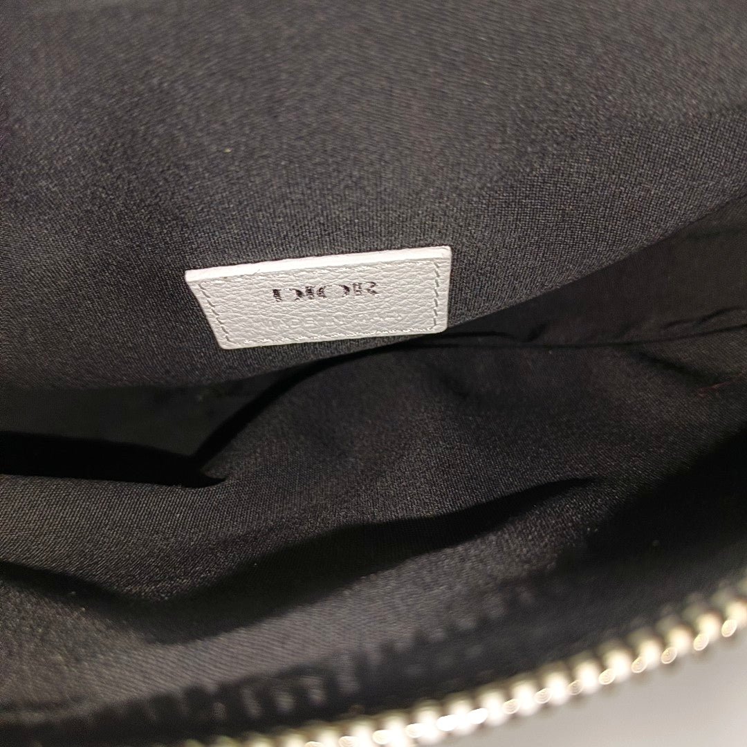 Authenticated pre-owned  Saddle Medium Calfskin White - Crossbody Bag at Looply