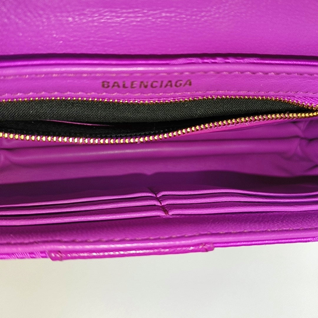 Nylon Shoulder Bag Pink