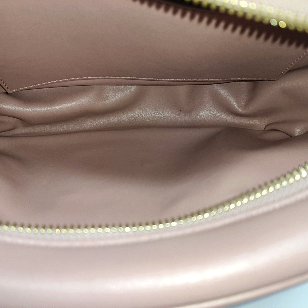 Authenticated pre-owned  Gancini Calfskin Pink - Shoulder Bag at Looply