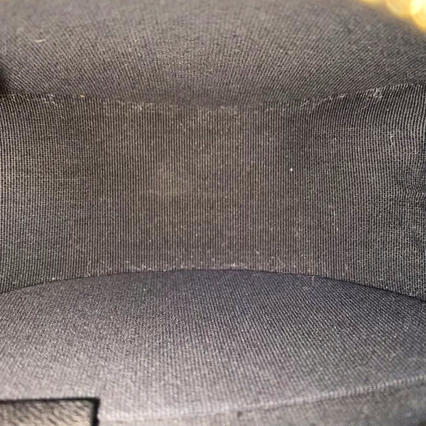 ROUND Quilted Lambskin Black