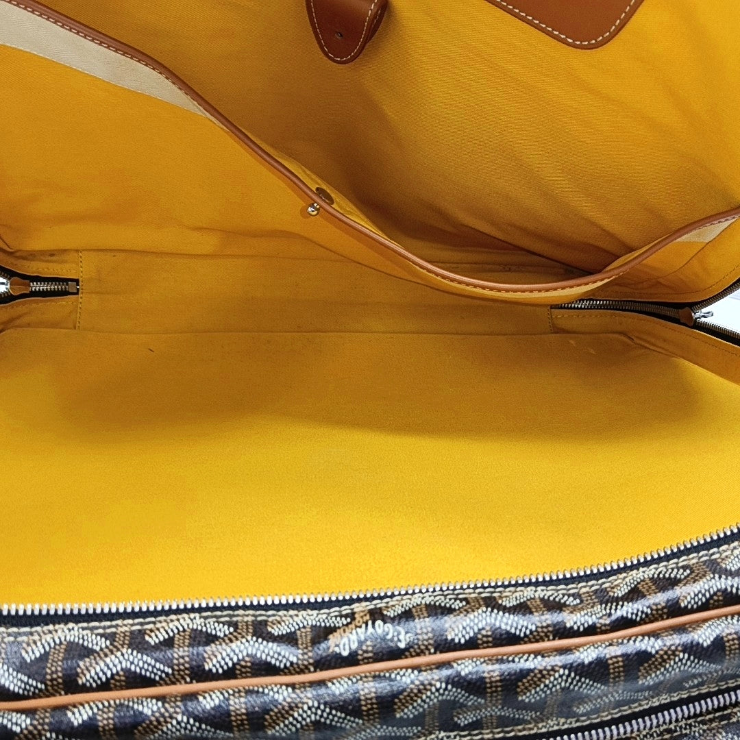 Authenticated pre-owned  Ambassade Coated Canvas Black - Top Handle Bag at Looply
