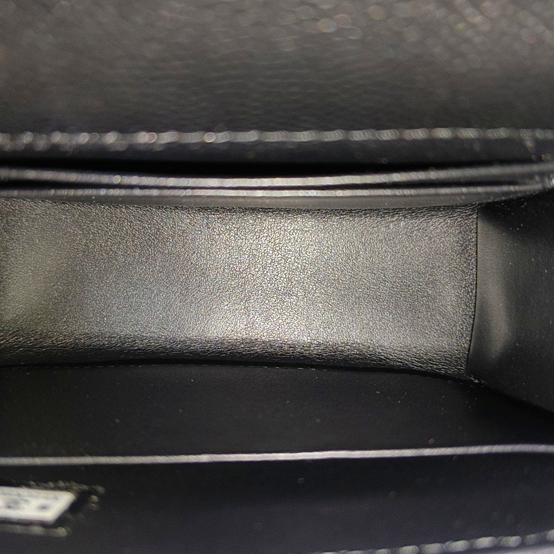 25S Quilted Grained Calfskin Black
