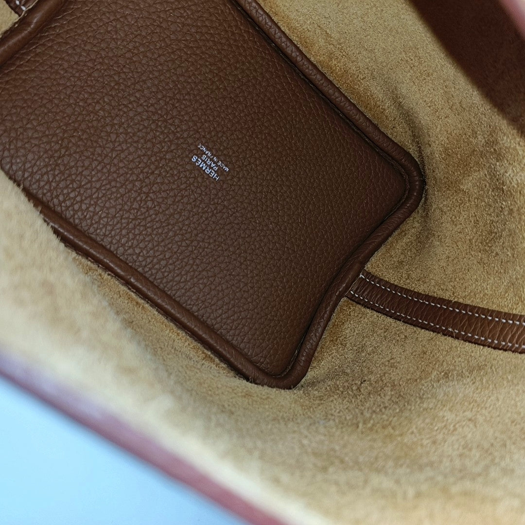 Authenticated pre-owned  Picotin Lock 18 Clemence Brown - Bucket Bag at Looply