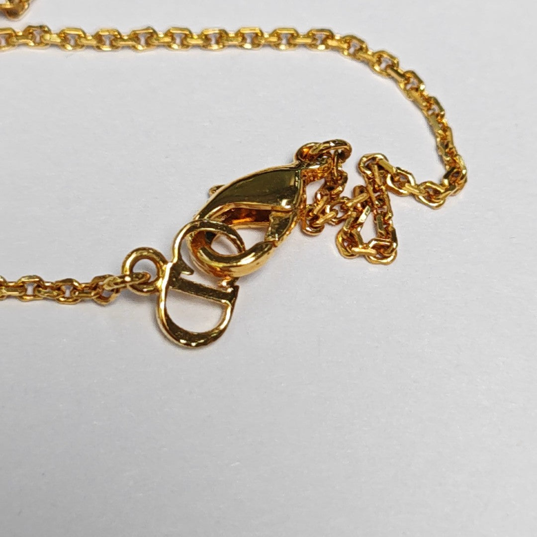 Authenticated pre-owned  Clair D Lune Gold Tone Metal Gold Necklace - Necklace at Looply