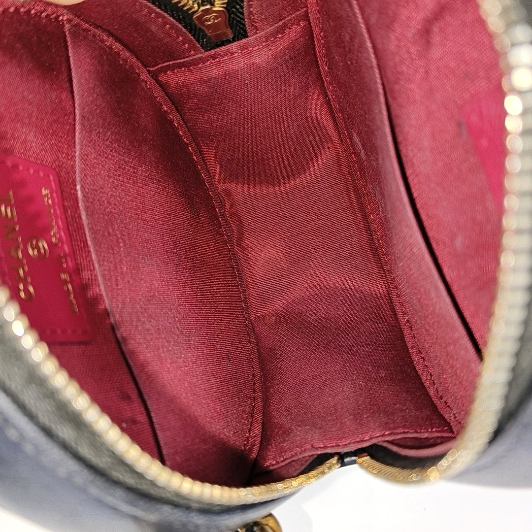 CHANEL 19 Quilted Lambskin Black