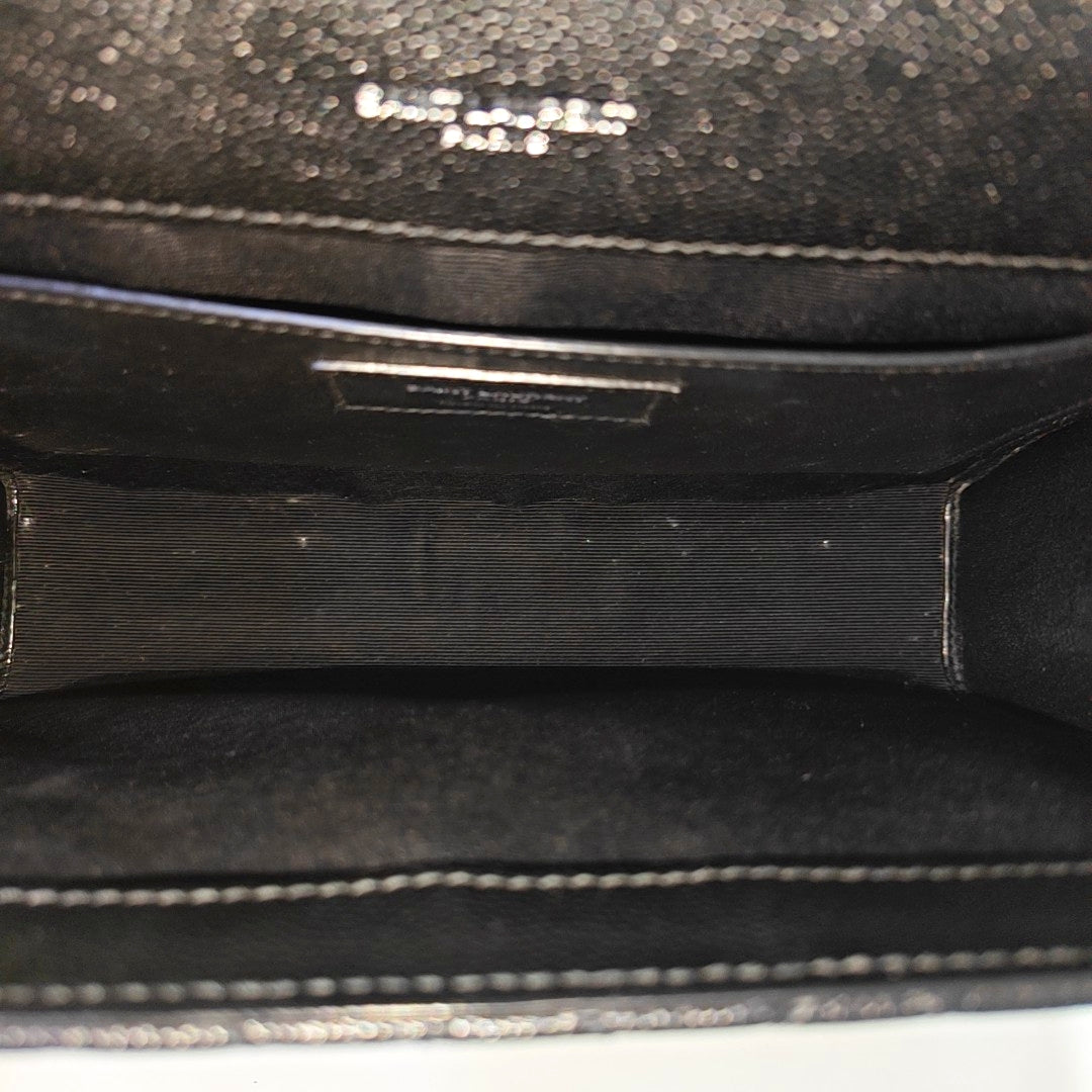 ENVELOPE Medium Quilted Calfskin Black