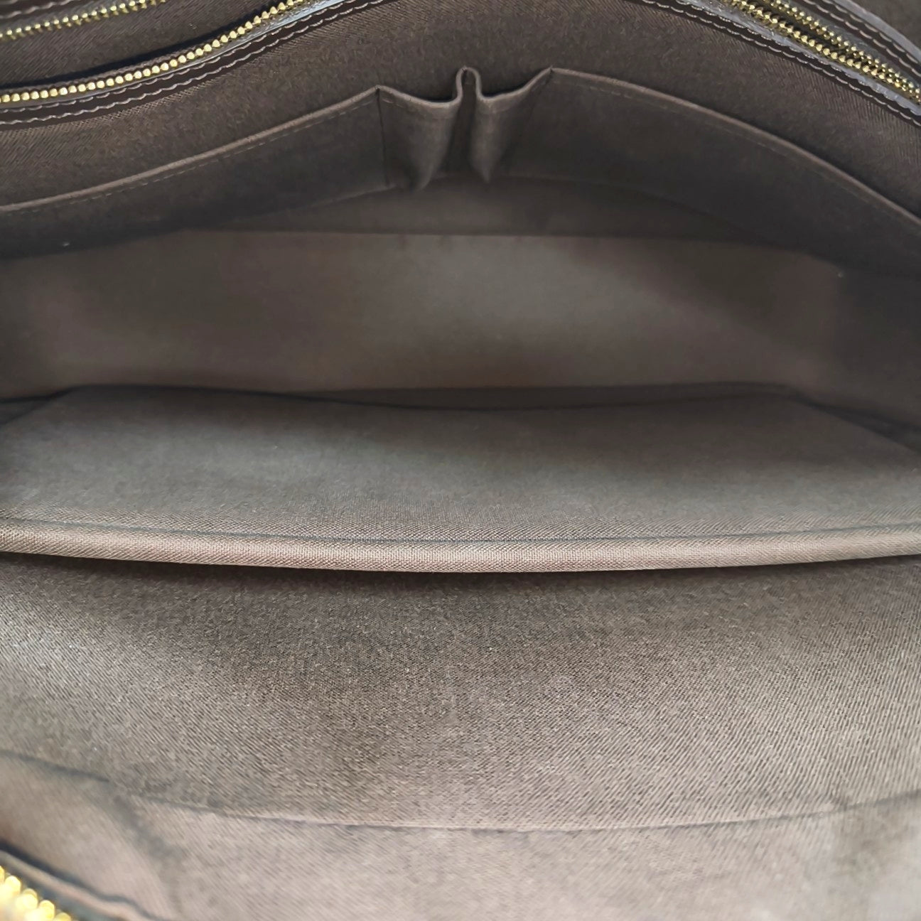 PORTE-DOCUMENTS GM Damier Ebene Coated Canvas Brown