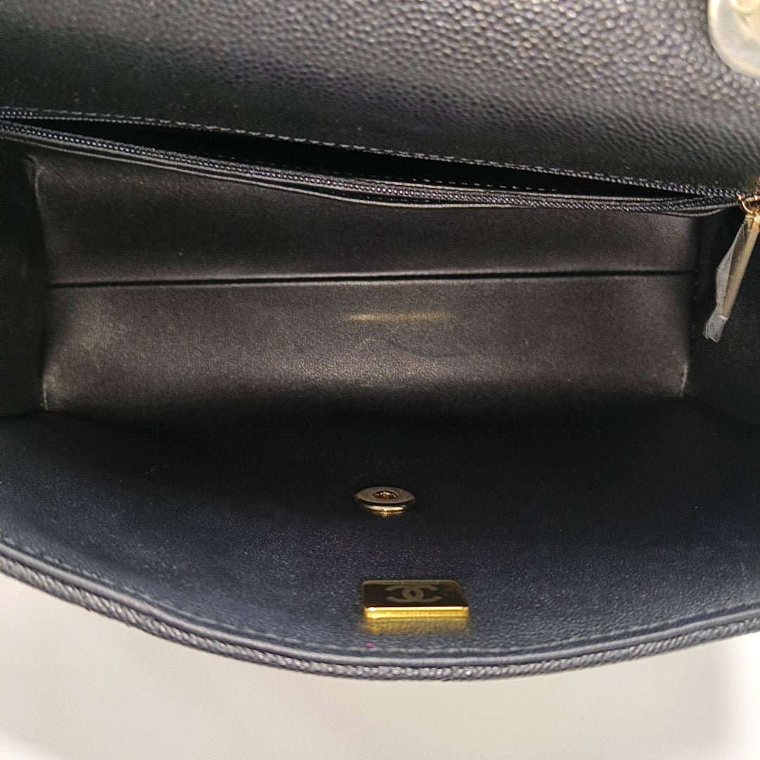 CLASSIC FLAP Quilted Grained Calfskin Black