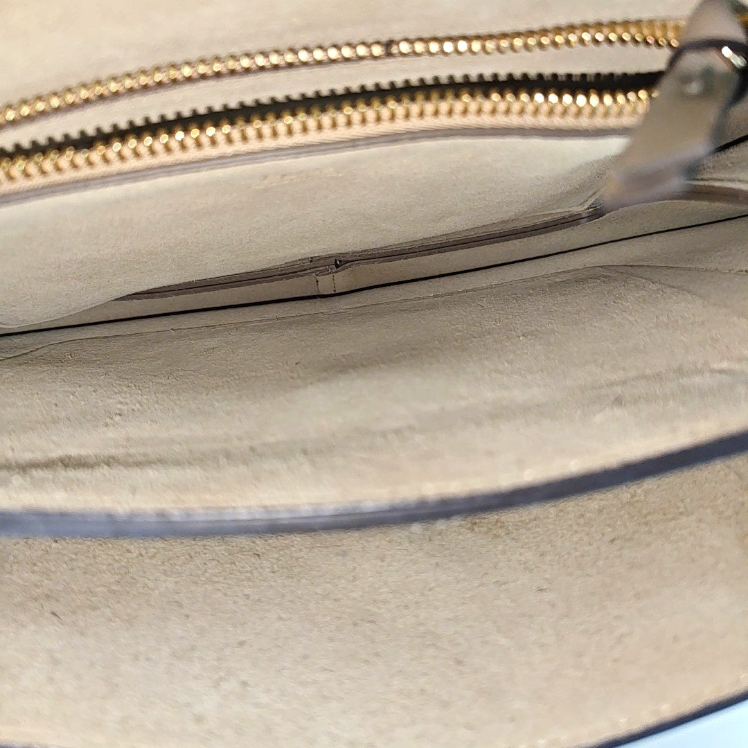 Faye Medium Calfskin Gray