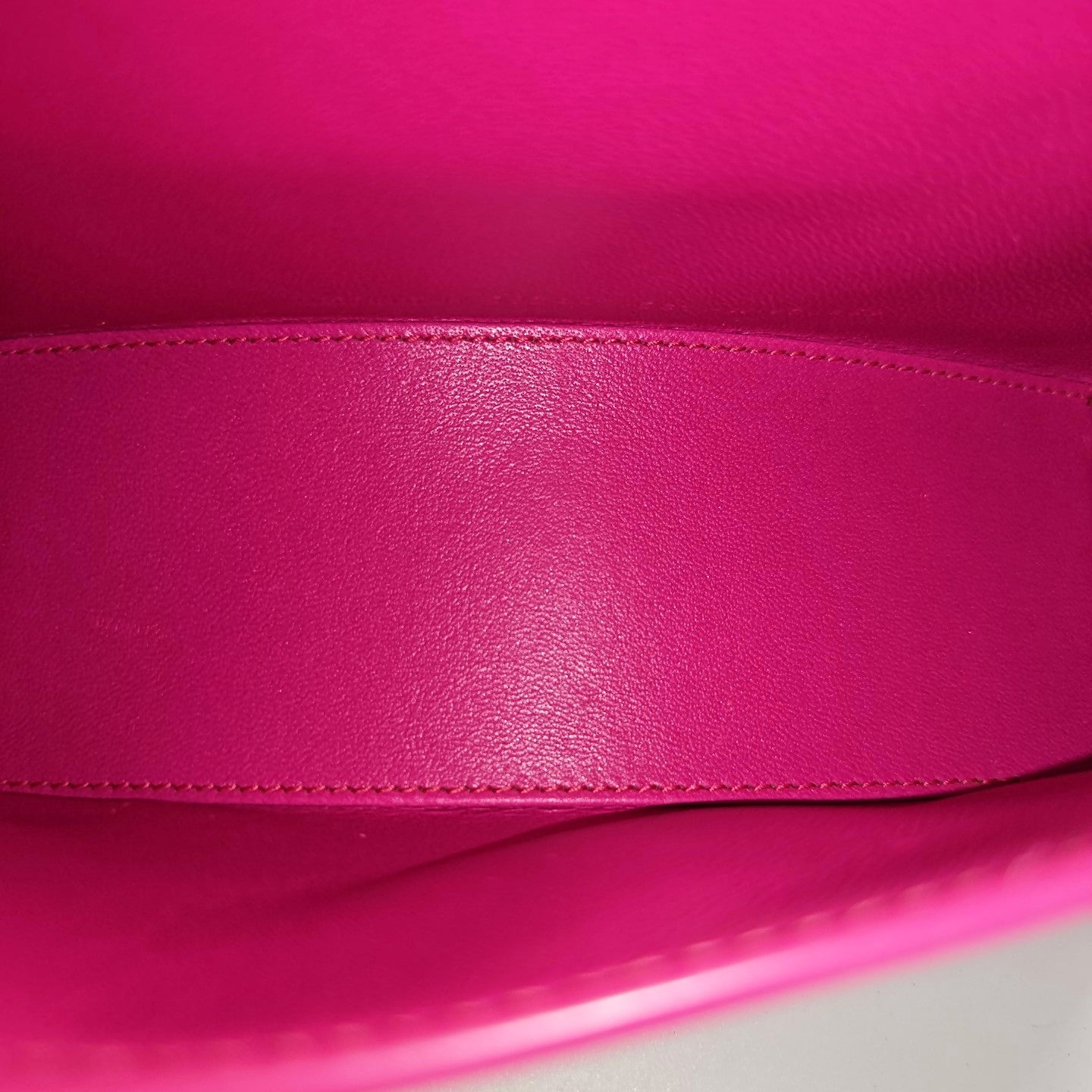 Hourglass XS Calfskin Red