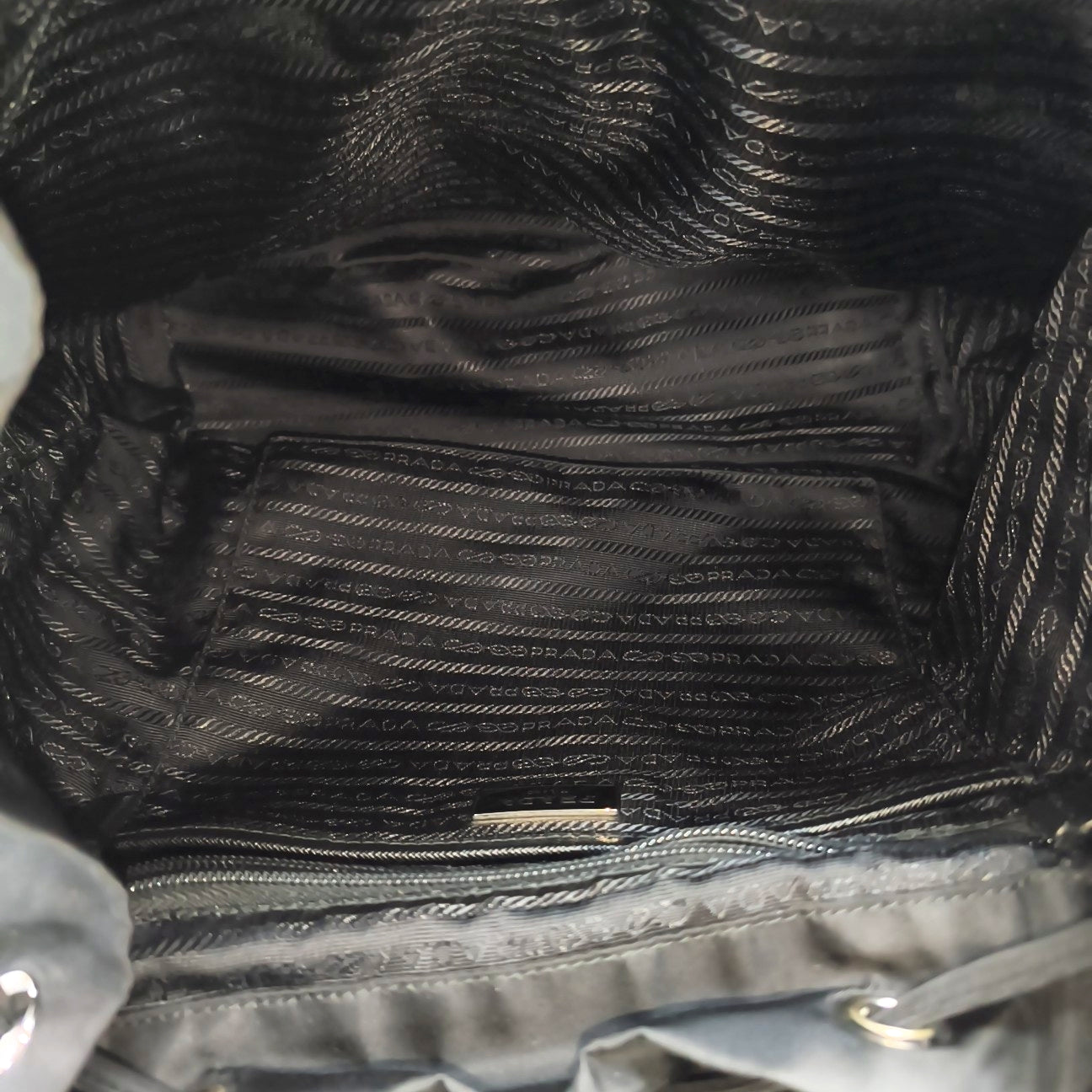 Re-Nylon Medium Nylon Black