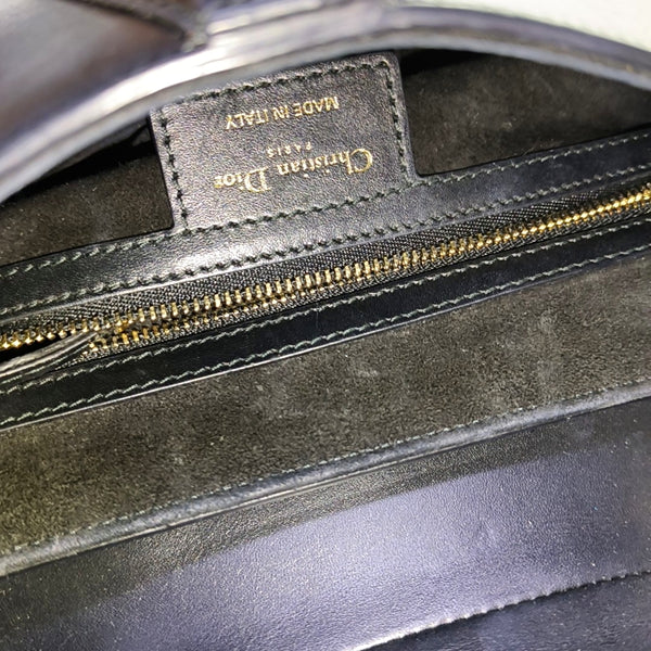 Saddle Small Calfskin Black